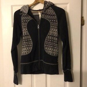 Lululemon special edition hooded jacket size 6